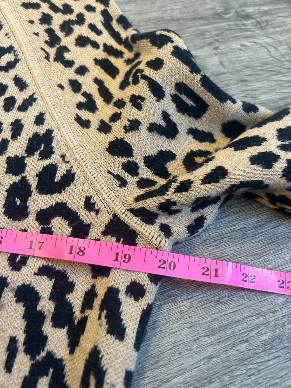 J. Crew Leopard Print Merino Wool Blend Sweater XS Tan Black Animal Pullover